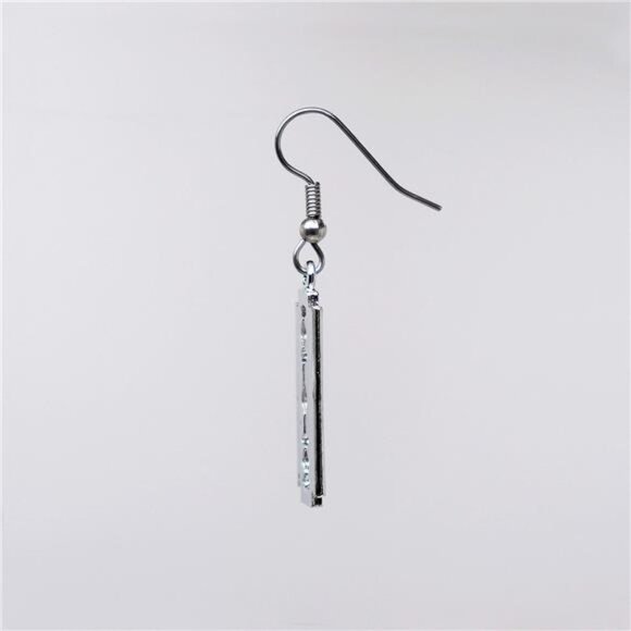 Gothic Razor Blade Dangle Earrings - Polished Silver Finish Pewter Metal Jewelry - Picture 6 of 8